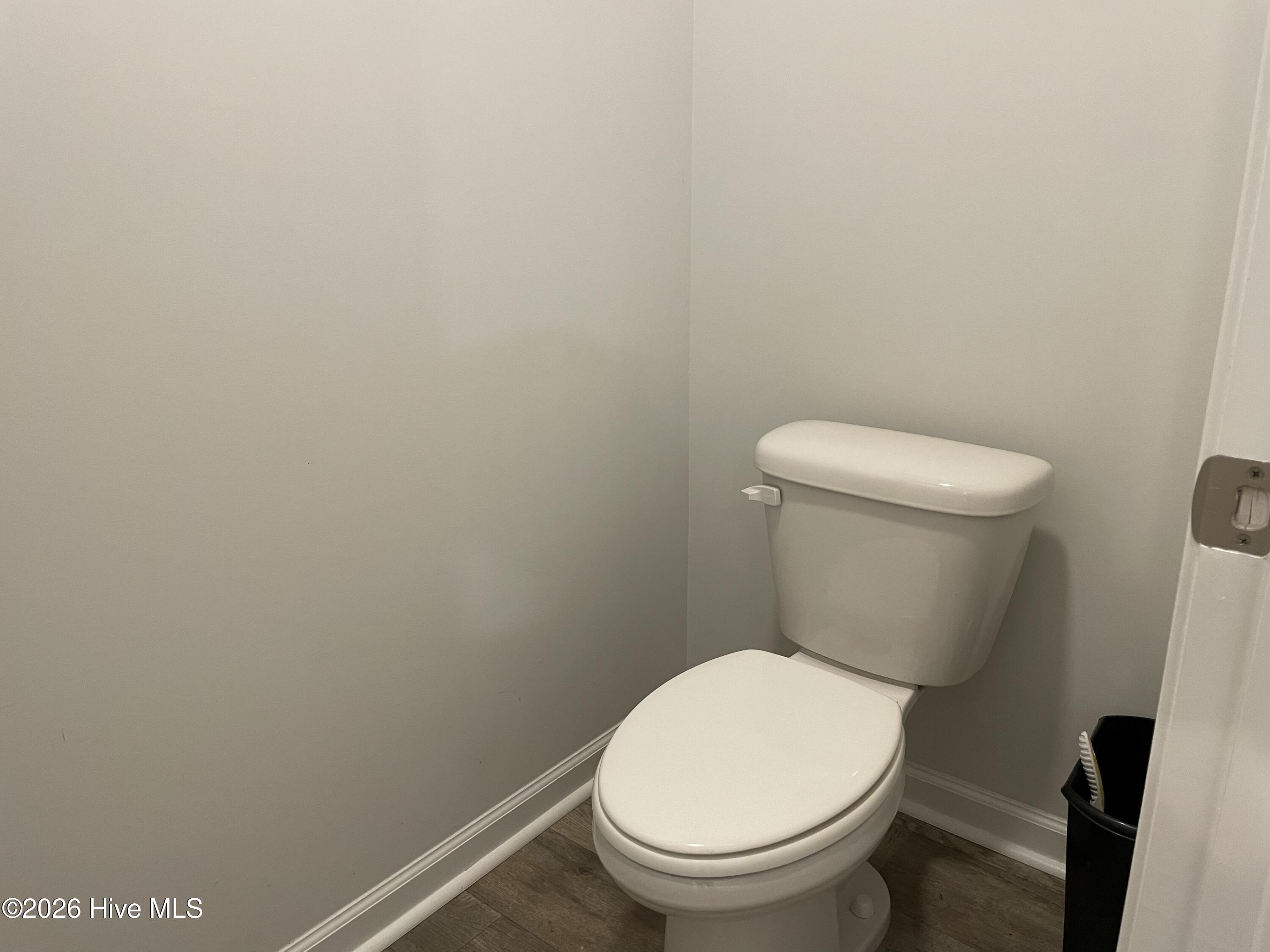 100562231 | Photo 33