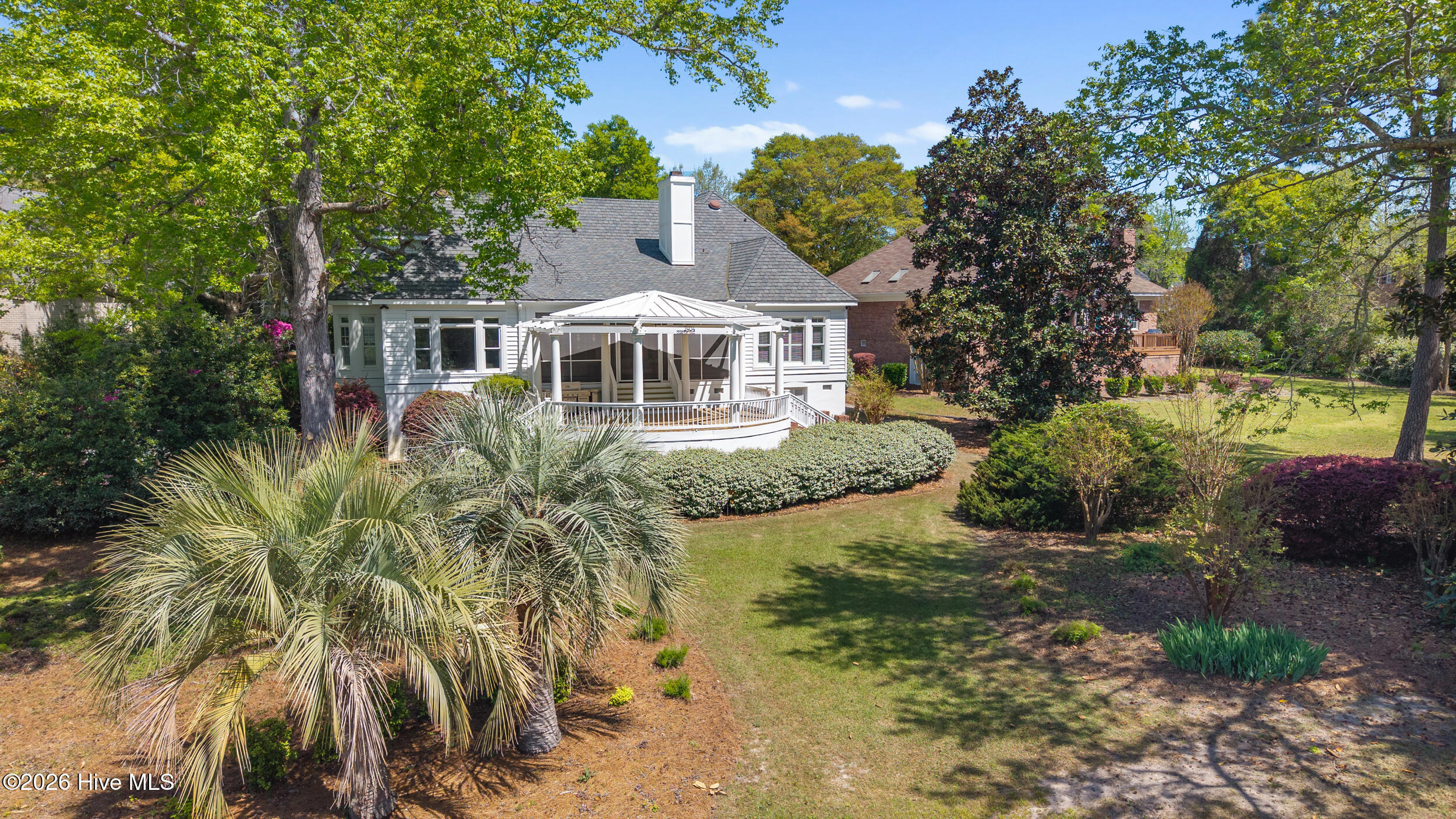 100540721 | Photo 69