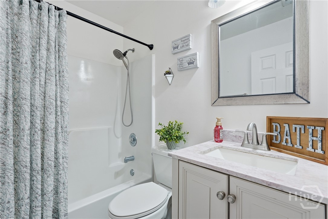 Hall Bathroom