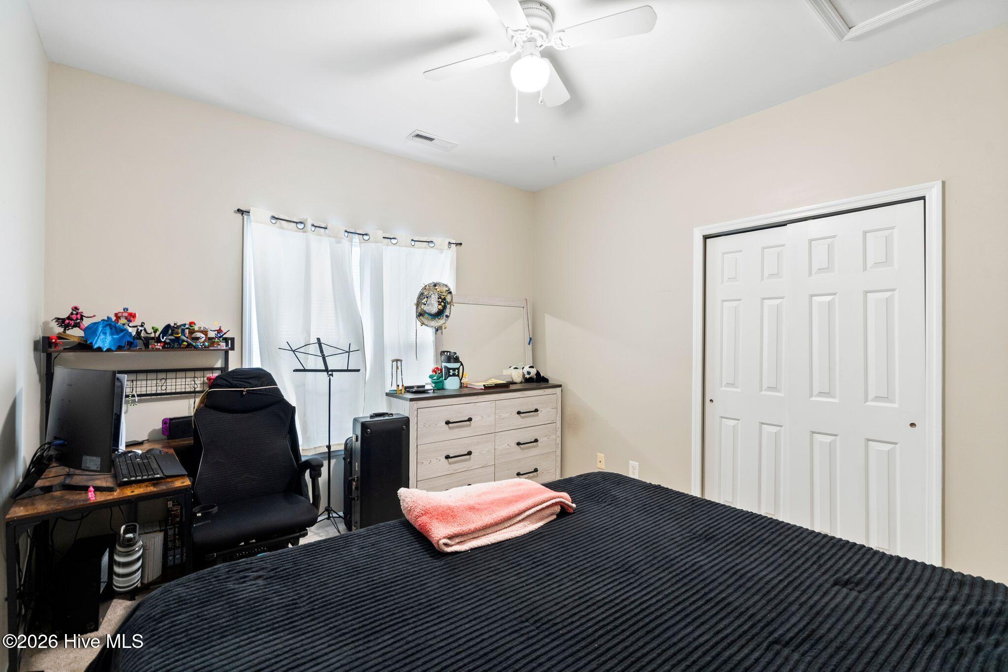 100553781 | Photo 21