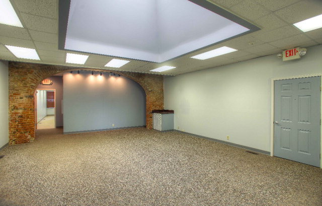 Commercial Suite 6