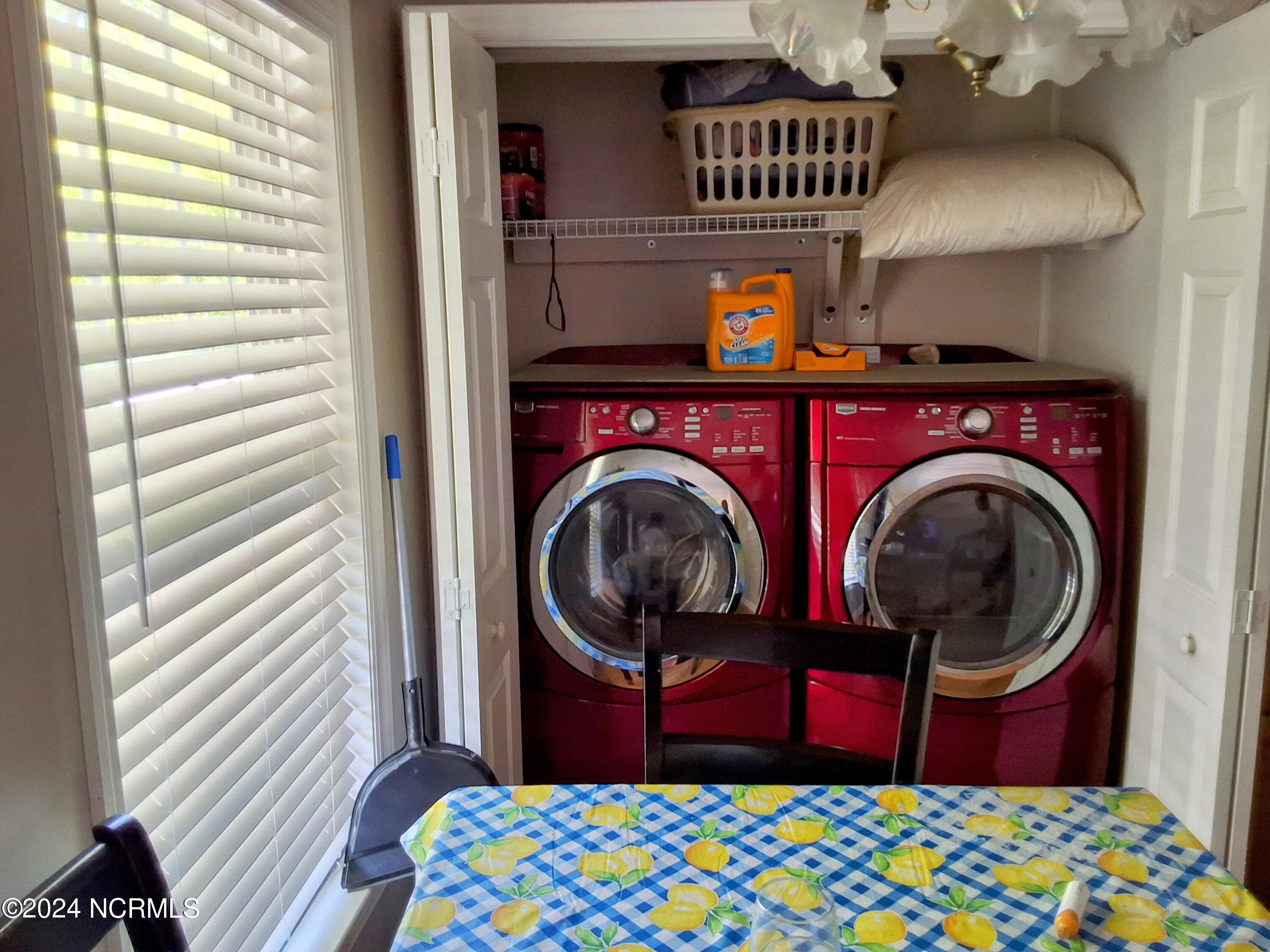 100463336 | Photo 11