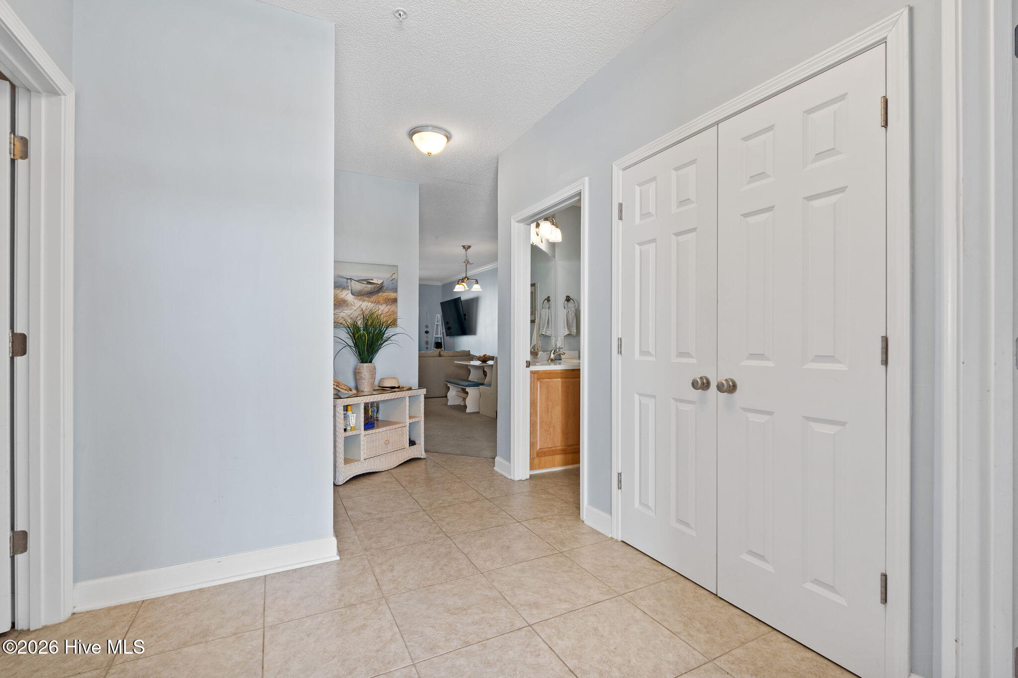 1135 Park Road SW 2203 — listing photograph 5