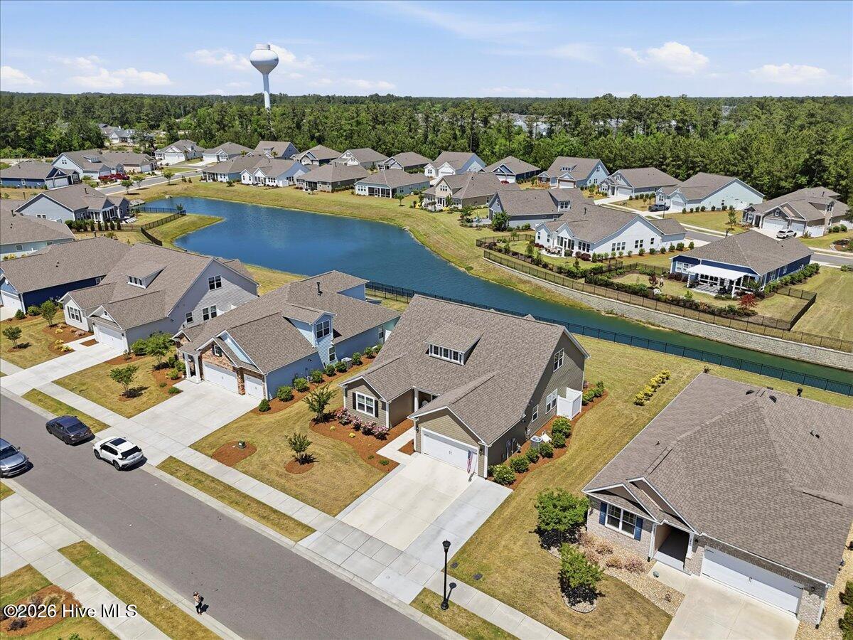 100569276 | Photo 60