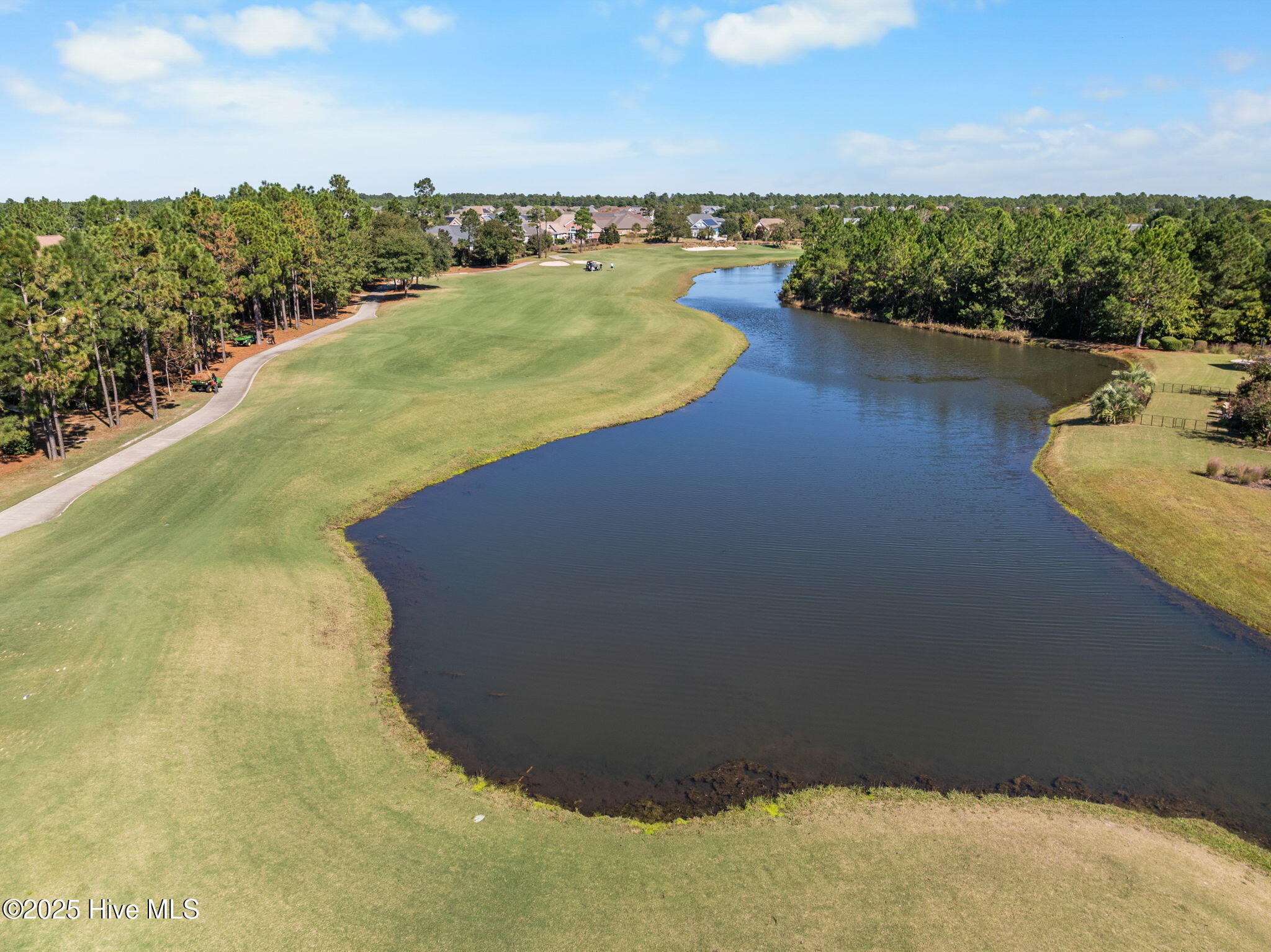 100544684 | Photo 94