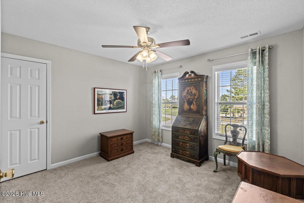 100564951 | Photo 32