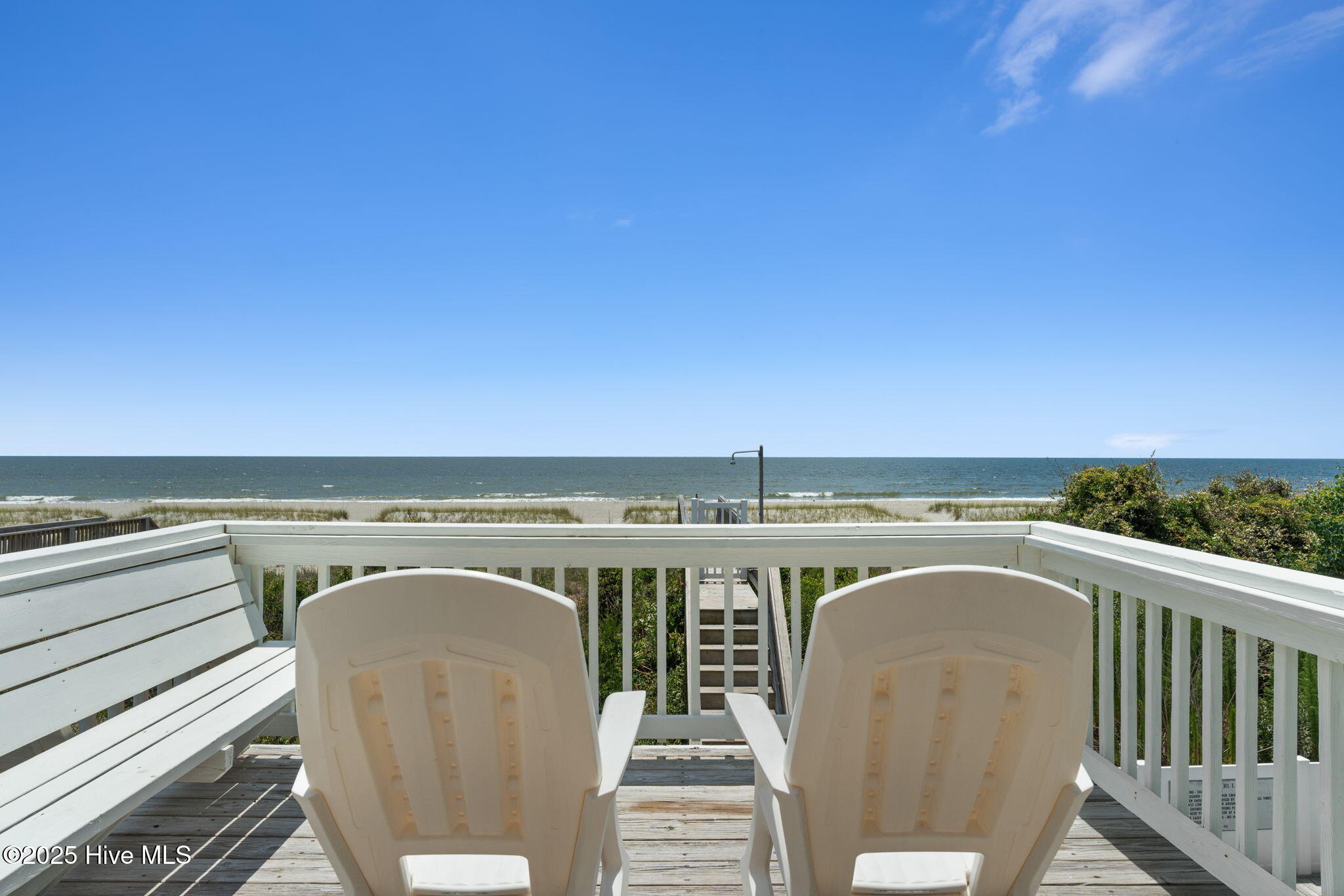 100515755 | Photo 45