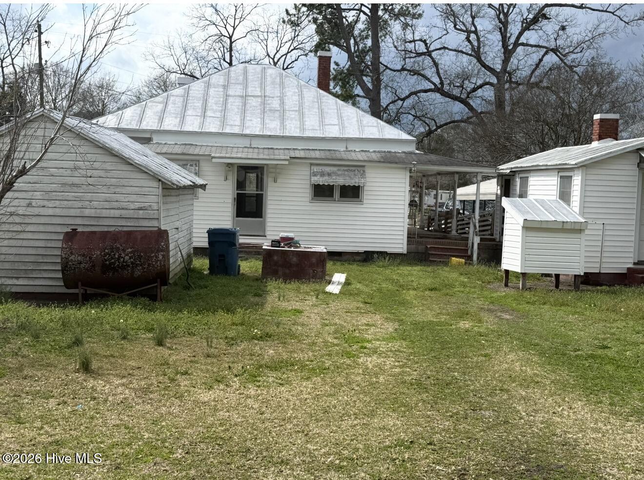 302 N Main Street,Cove City