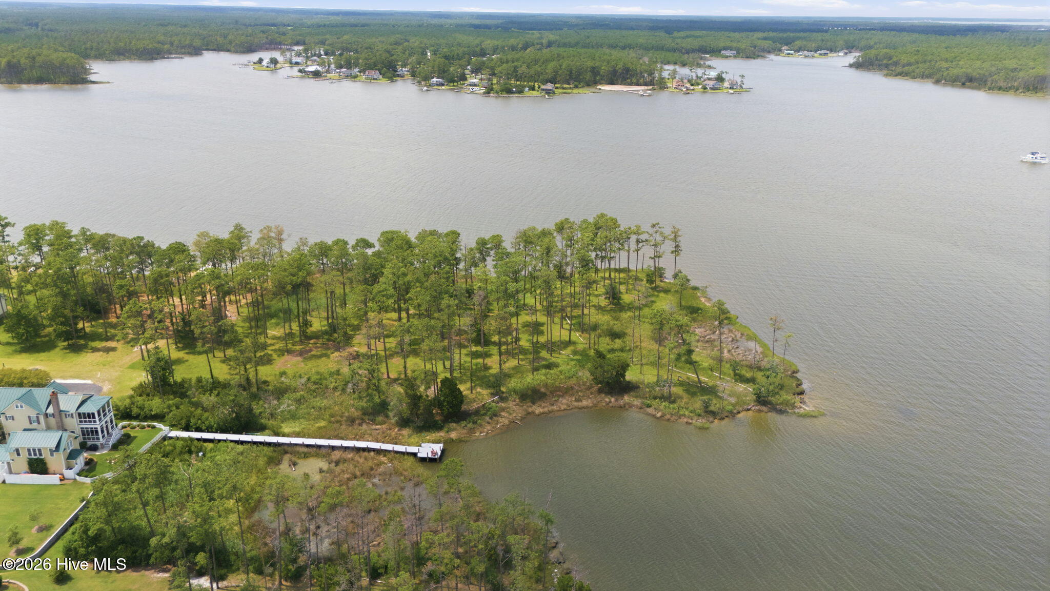 232 21 Oyster Point Road,Oriental