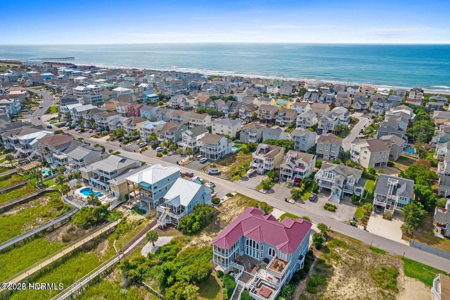 100533985 | Photo 16