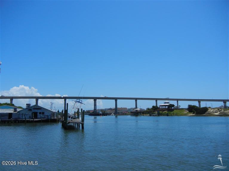 100563961 | Photo 39