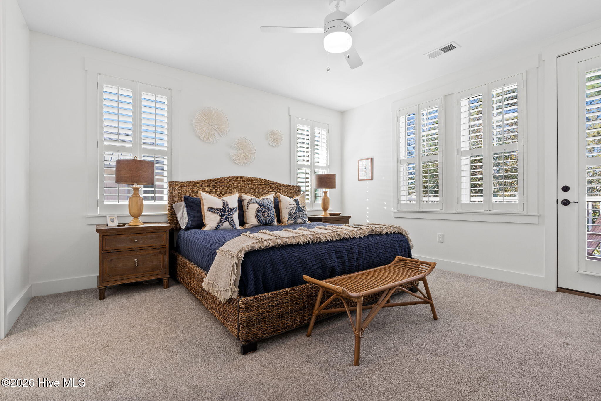 100550419 | Photo 15