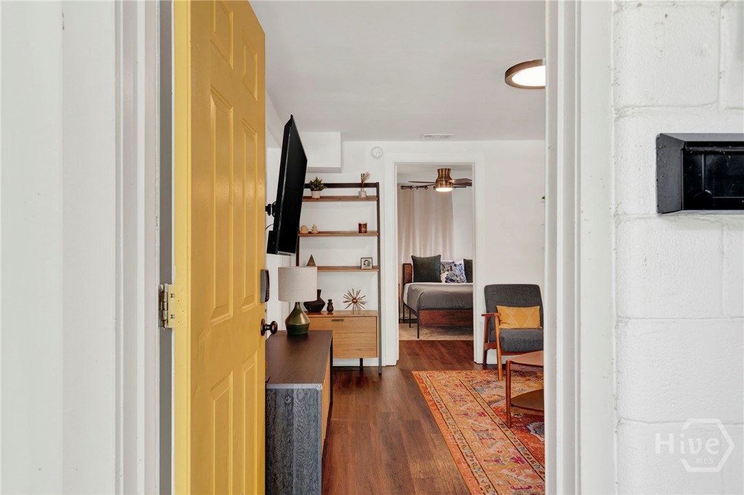 Unit 1223 Downstairs