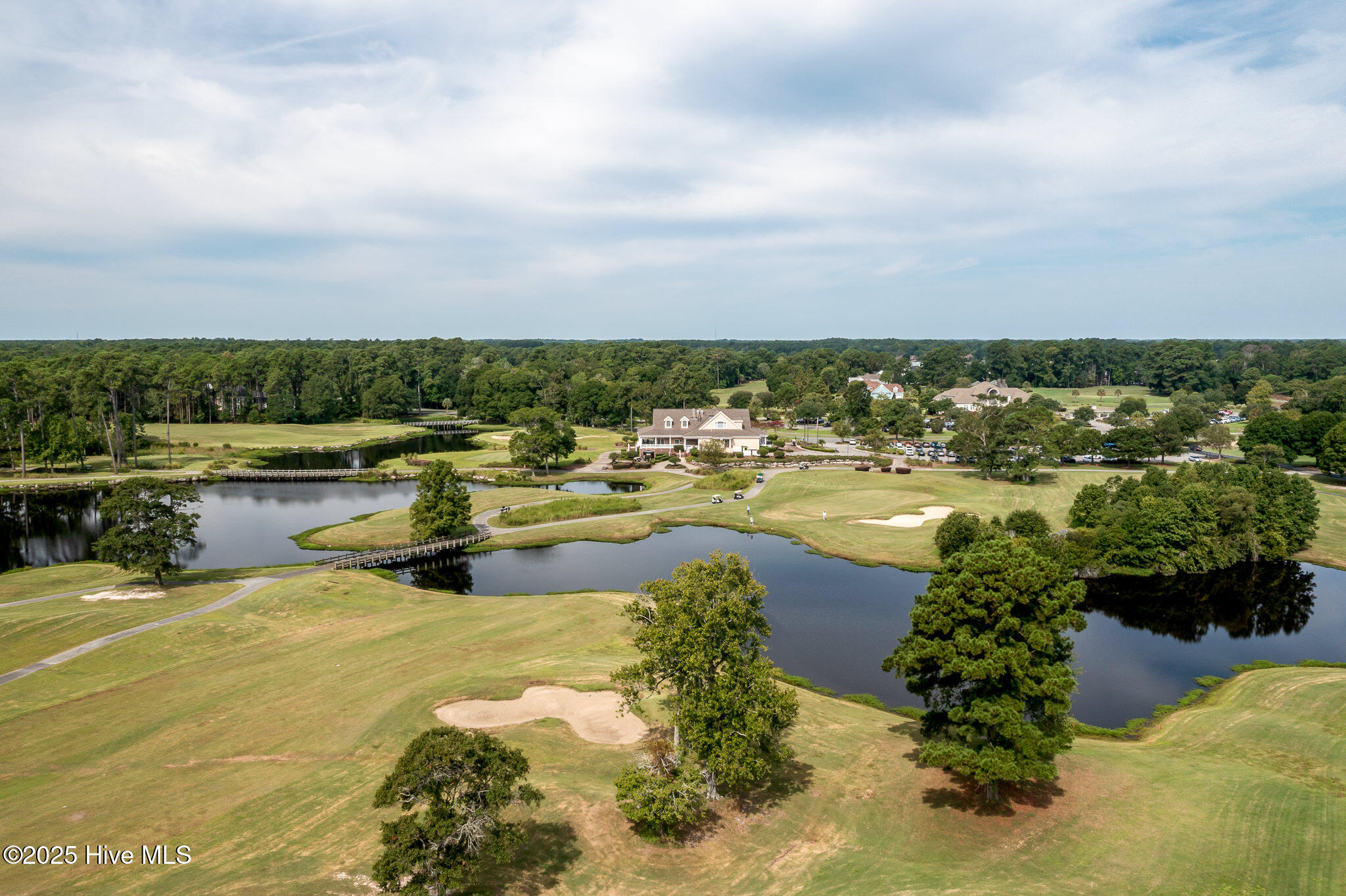 100528098 | Photo 48