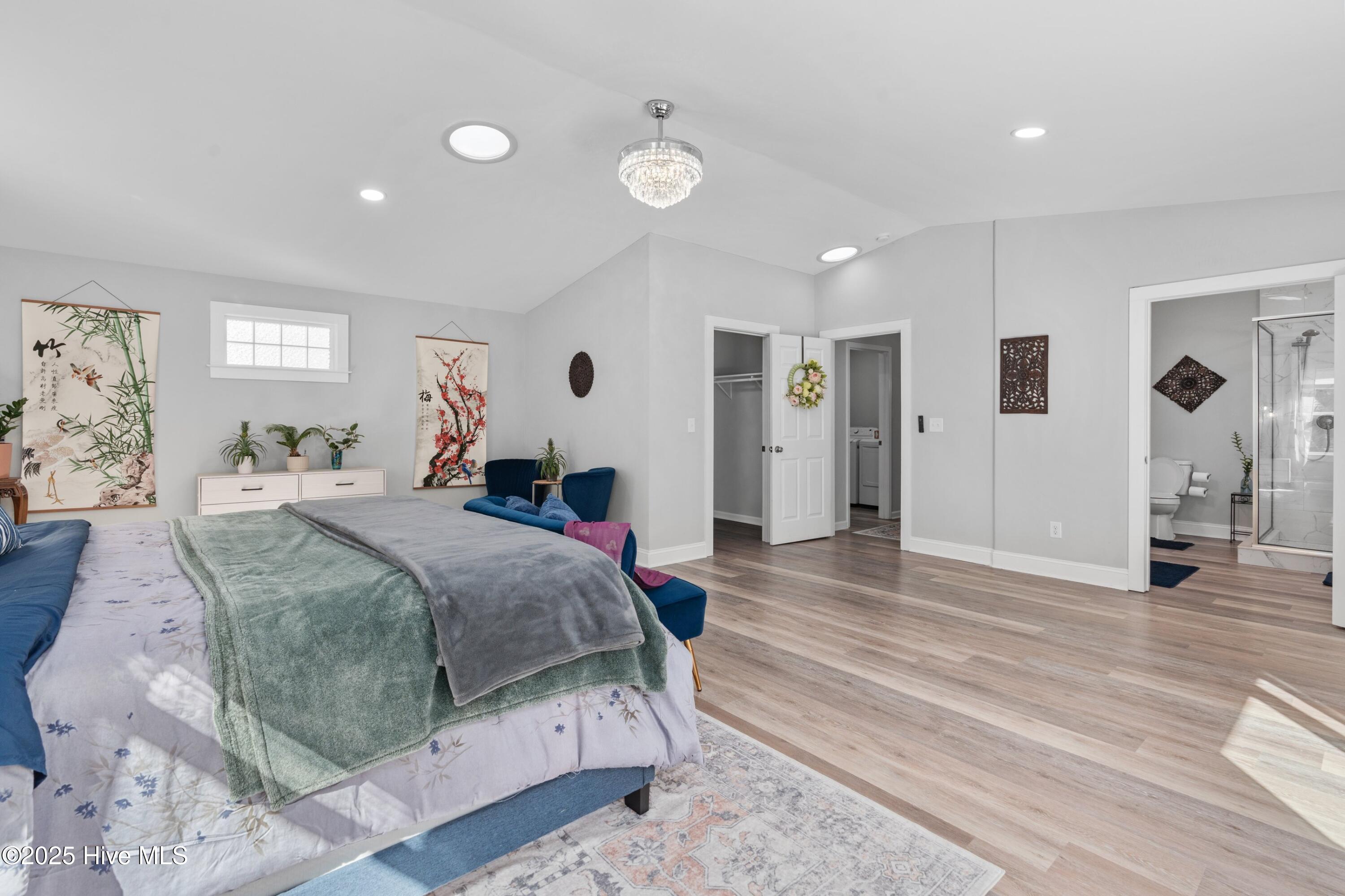 100539708 | Photo 21