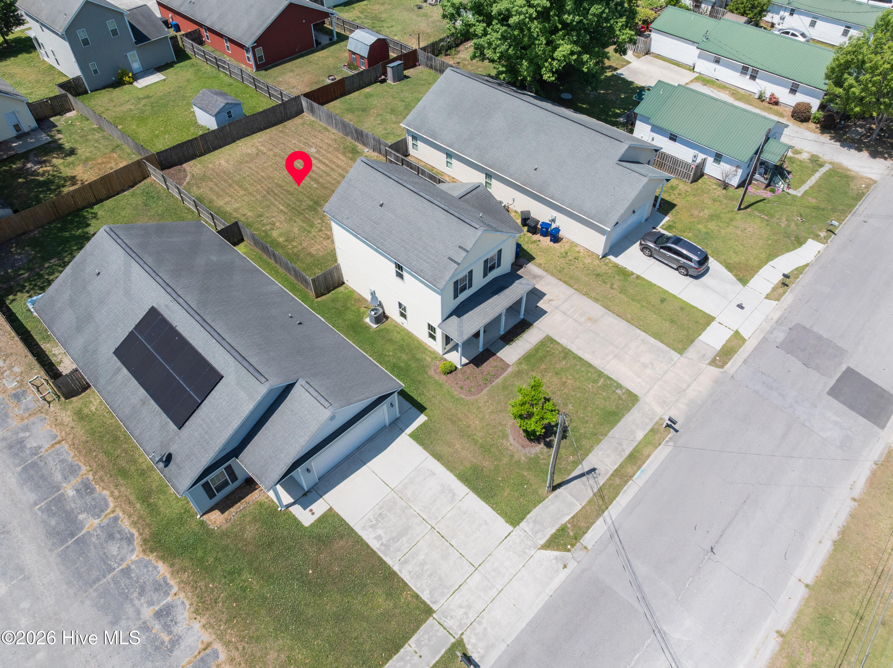 100569563 | Photo 27