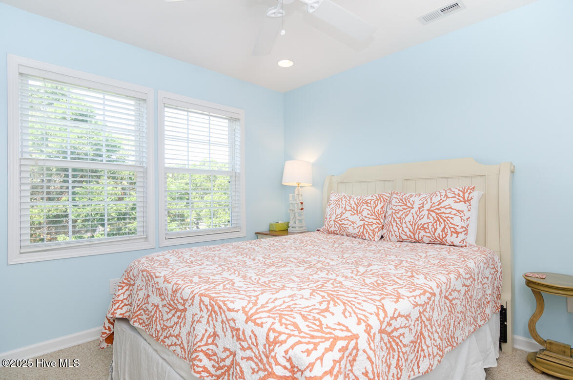 100534014 | Photo 22