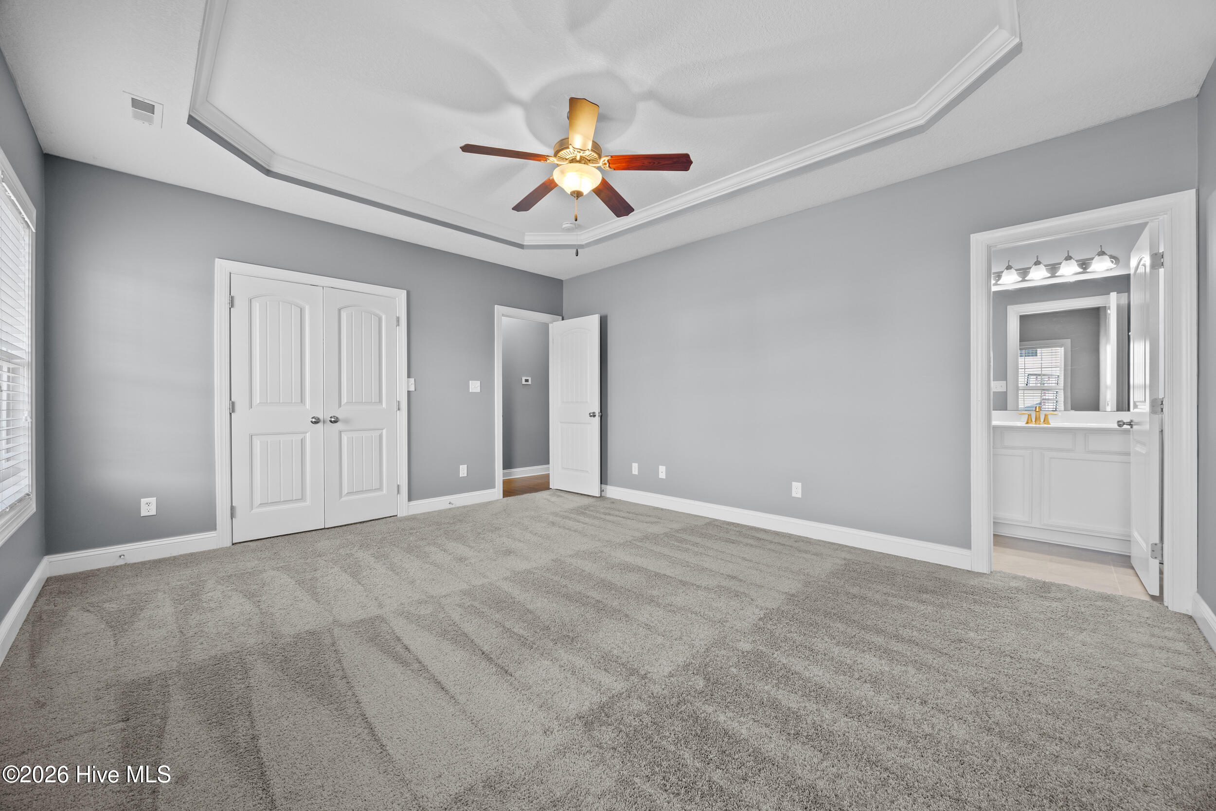 100550034 | Photo 13