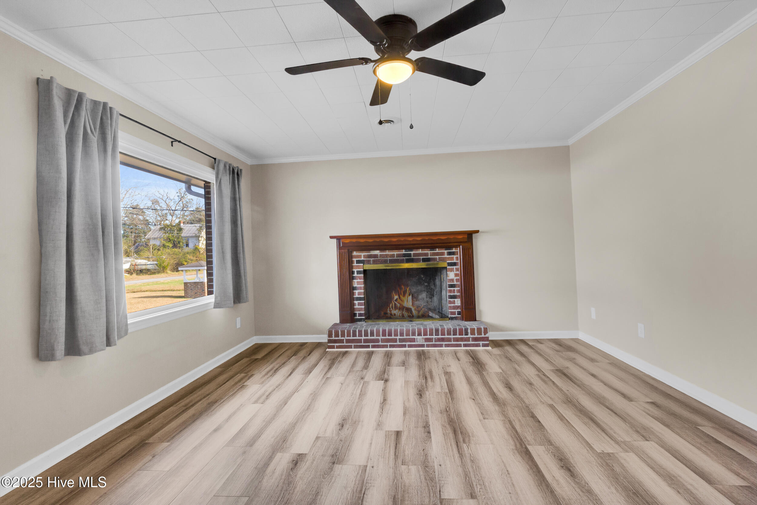 16 Elm Street,Vandemere