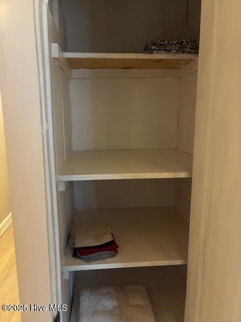 100537086 | Photo 18