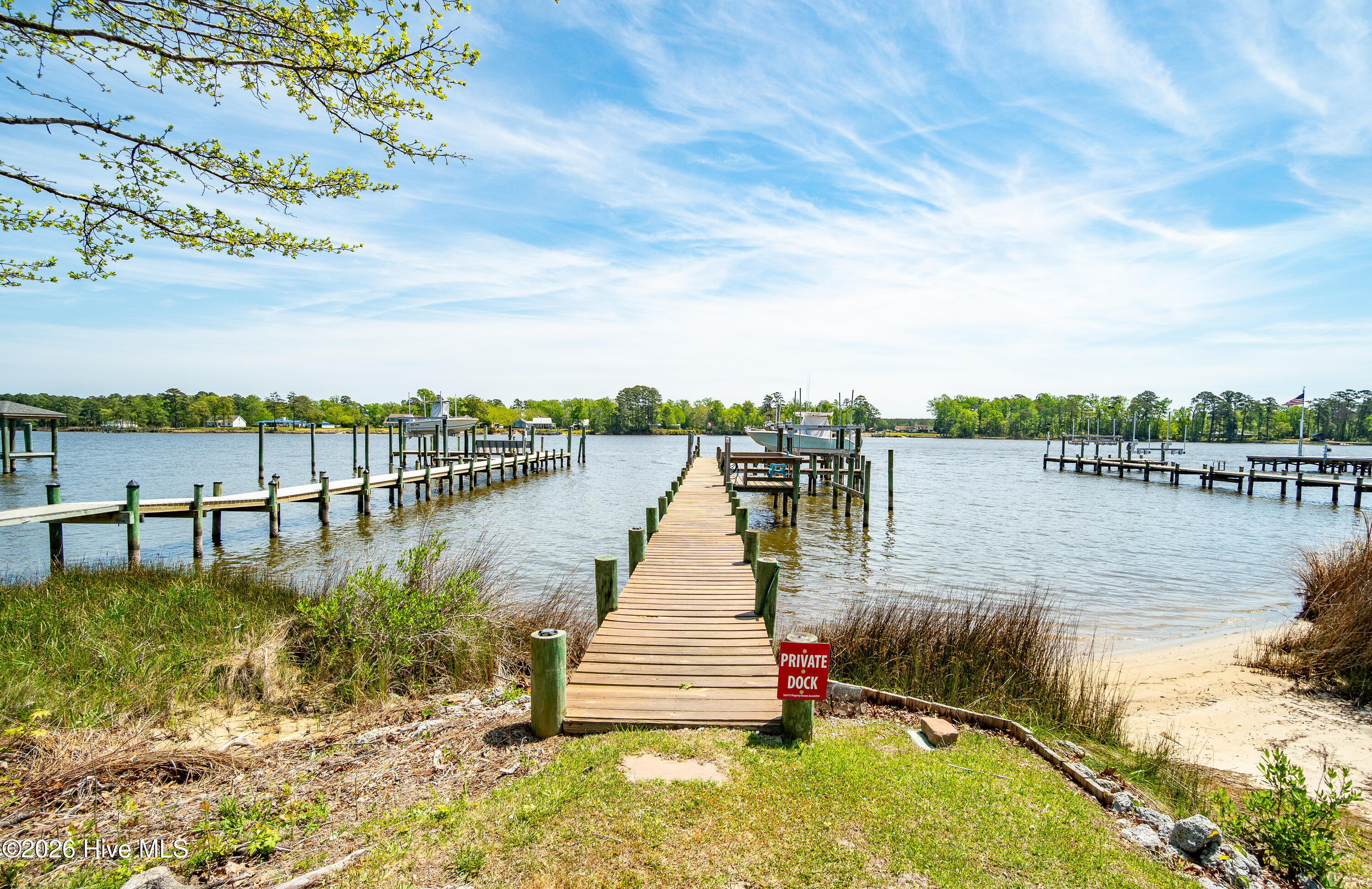 DOCK