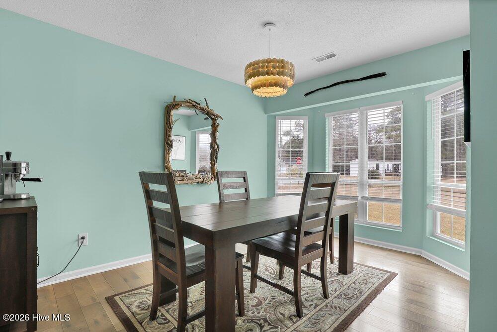 100552769 | Photo 13