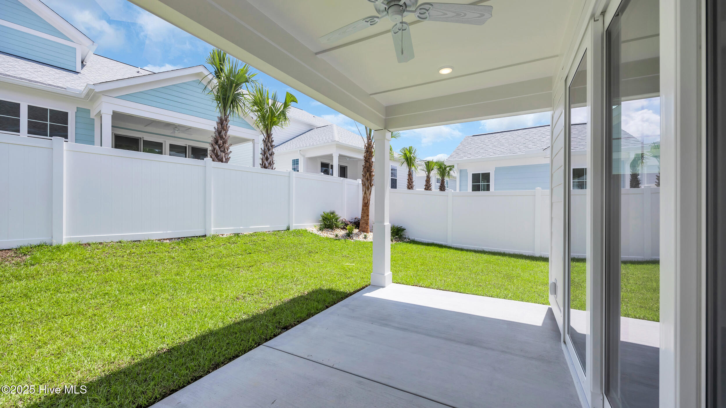 100525614 | Photo 31