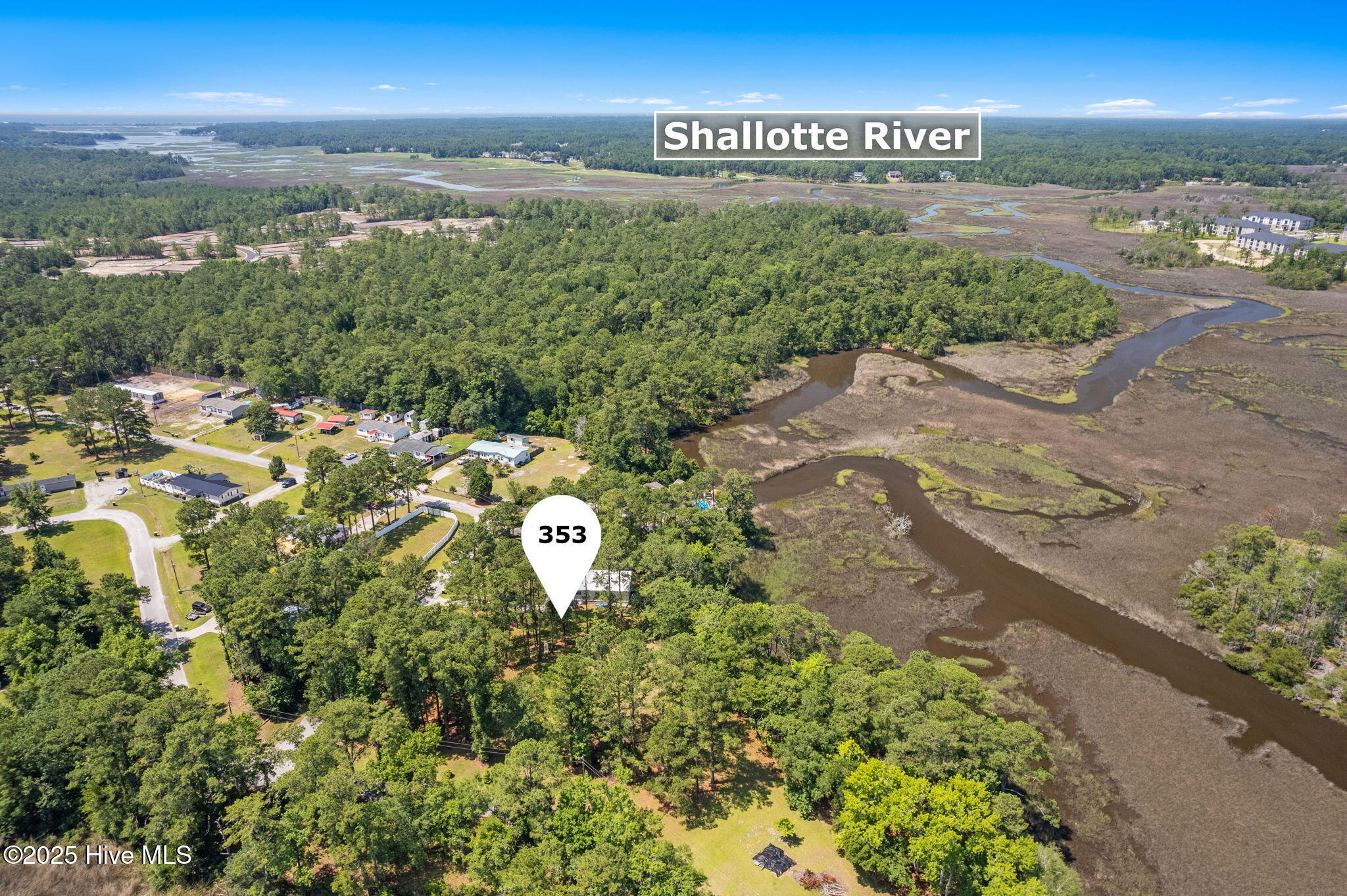 353 Sherrow River Drive SW