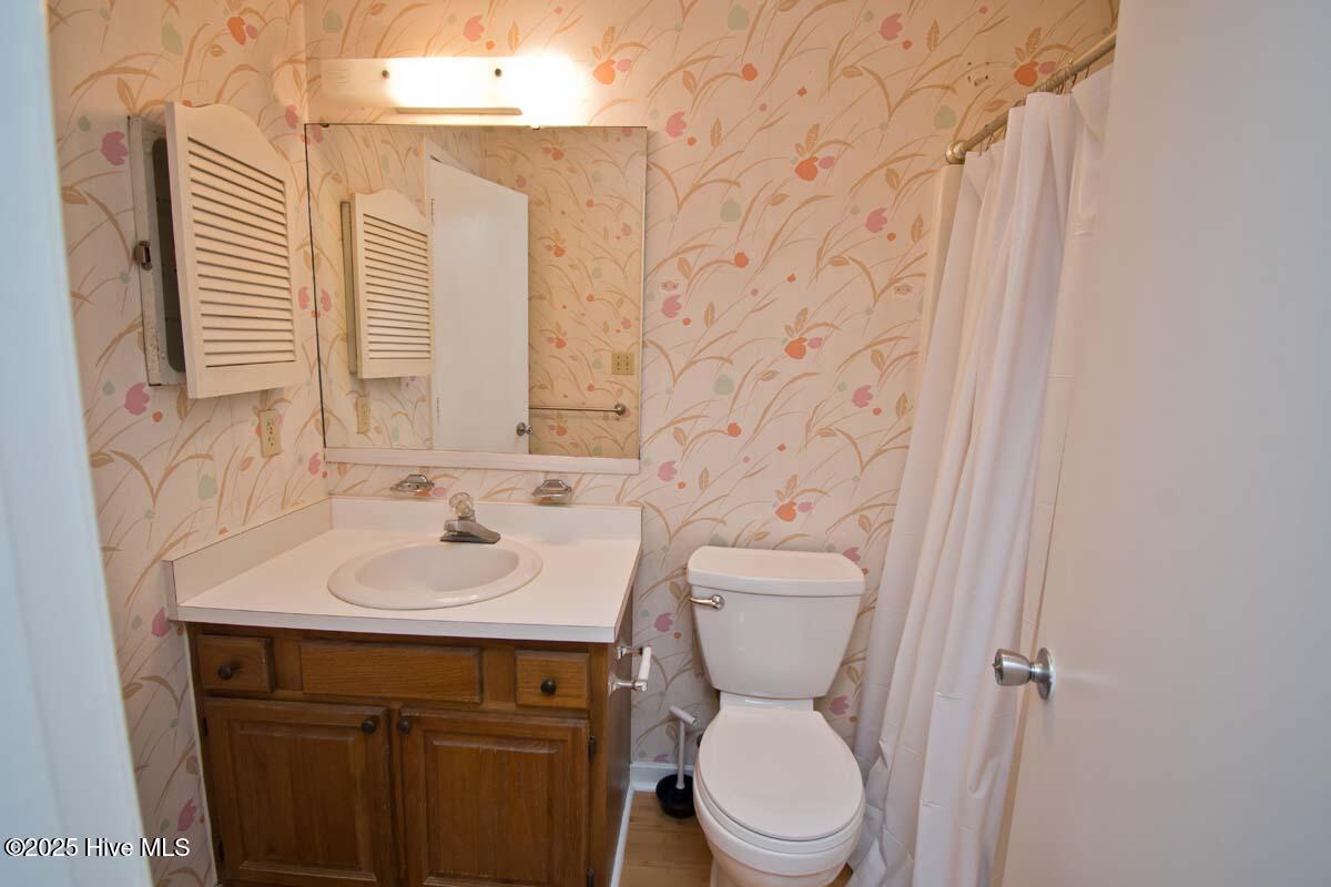 100510810 | Photo 21