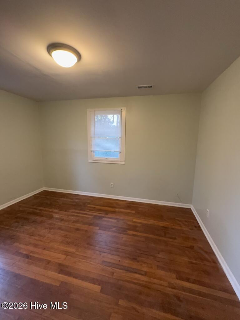 100557677 | Photo 10