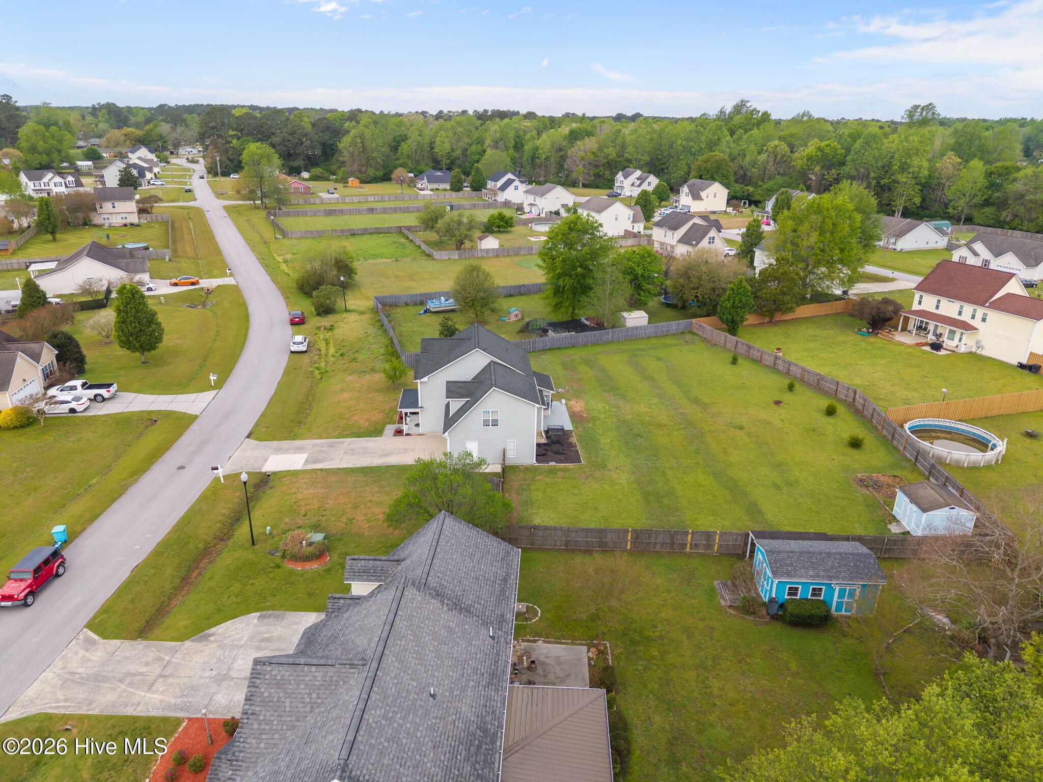 100566884 | Photo 46