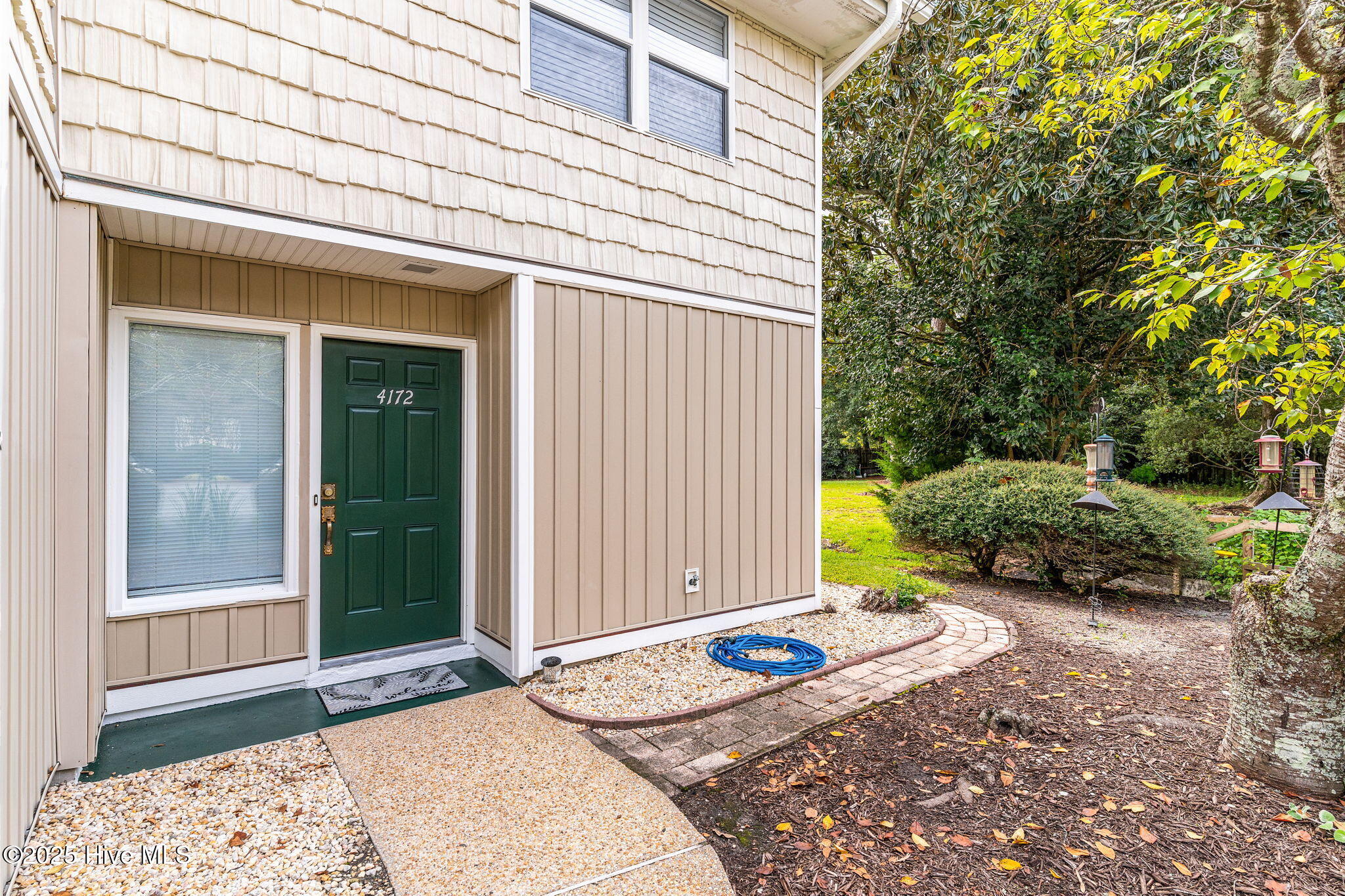 21-web-or-mls-BTS04758