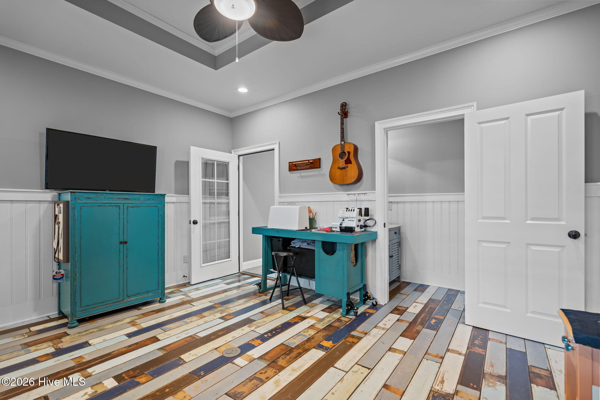 100551618 | Photo 74