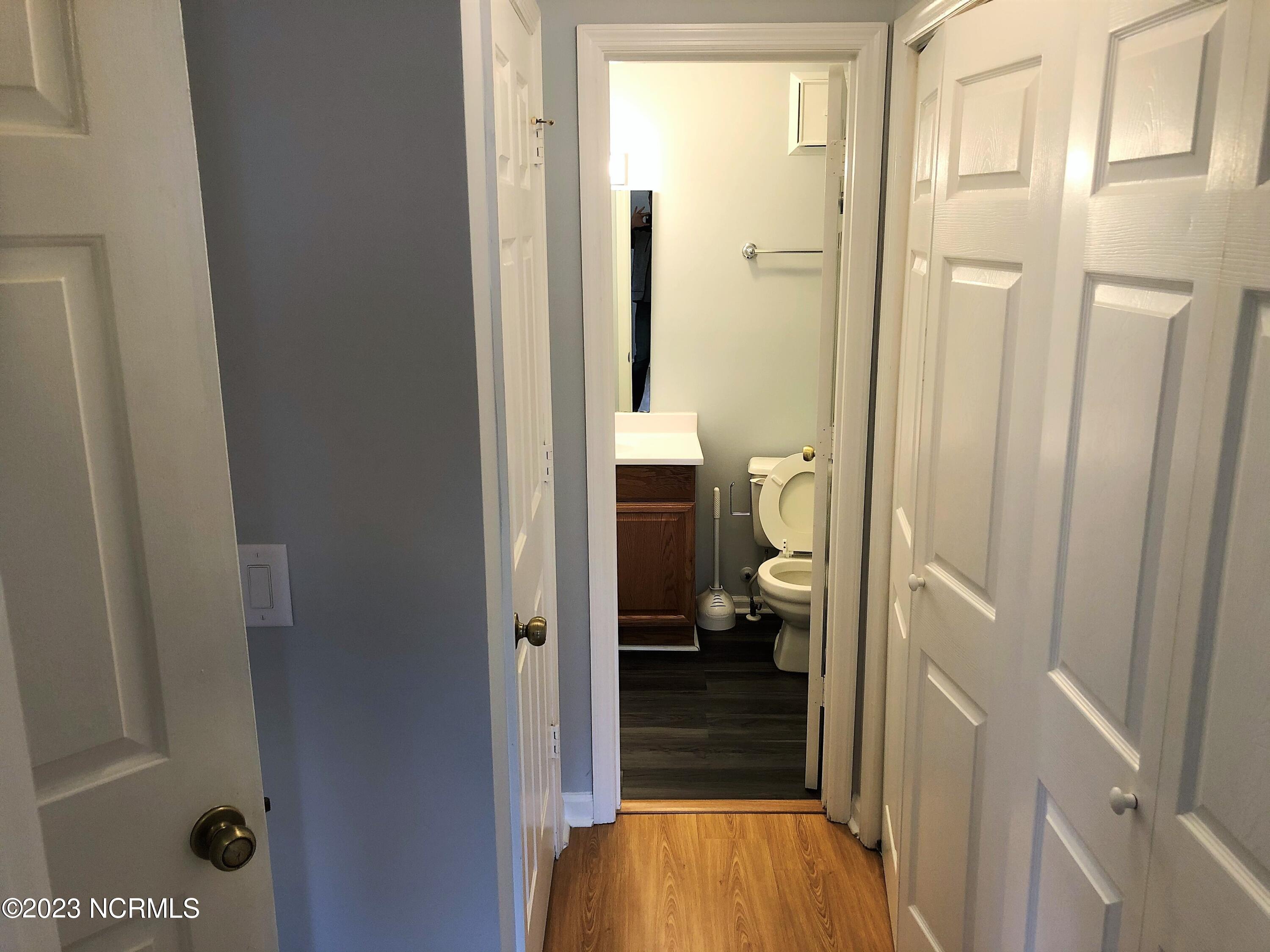 100534832 | Photo 12