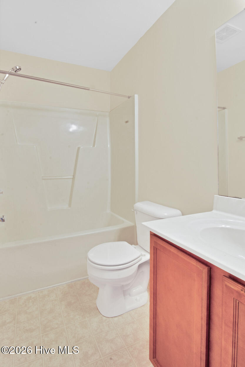 100548163 | Photo 10