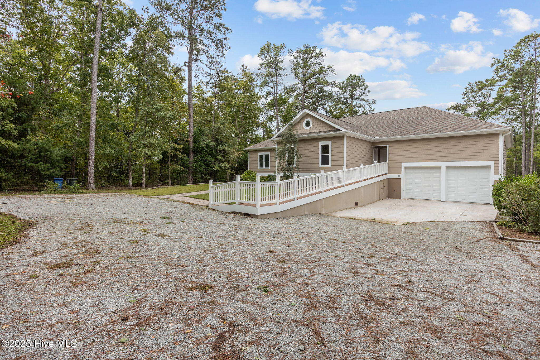 402 Whittaker Point Road,Oriental