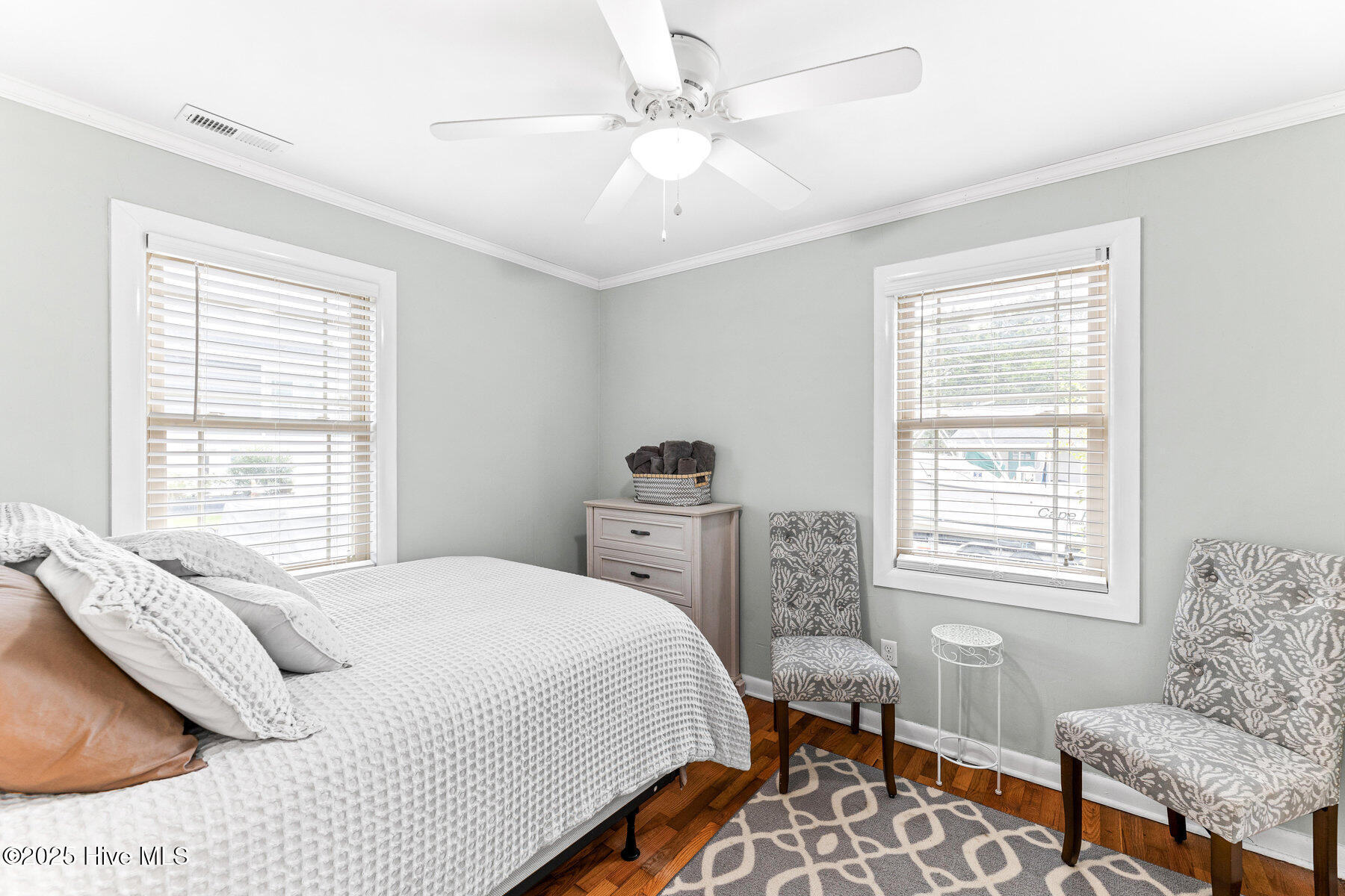 100535609 | Photo 13