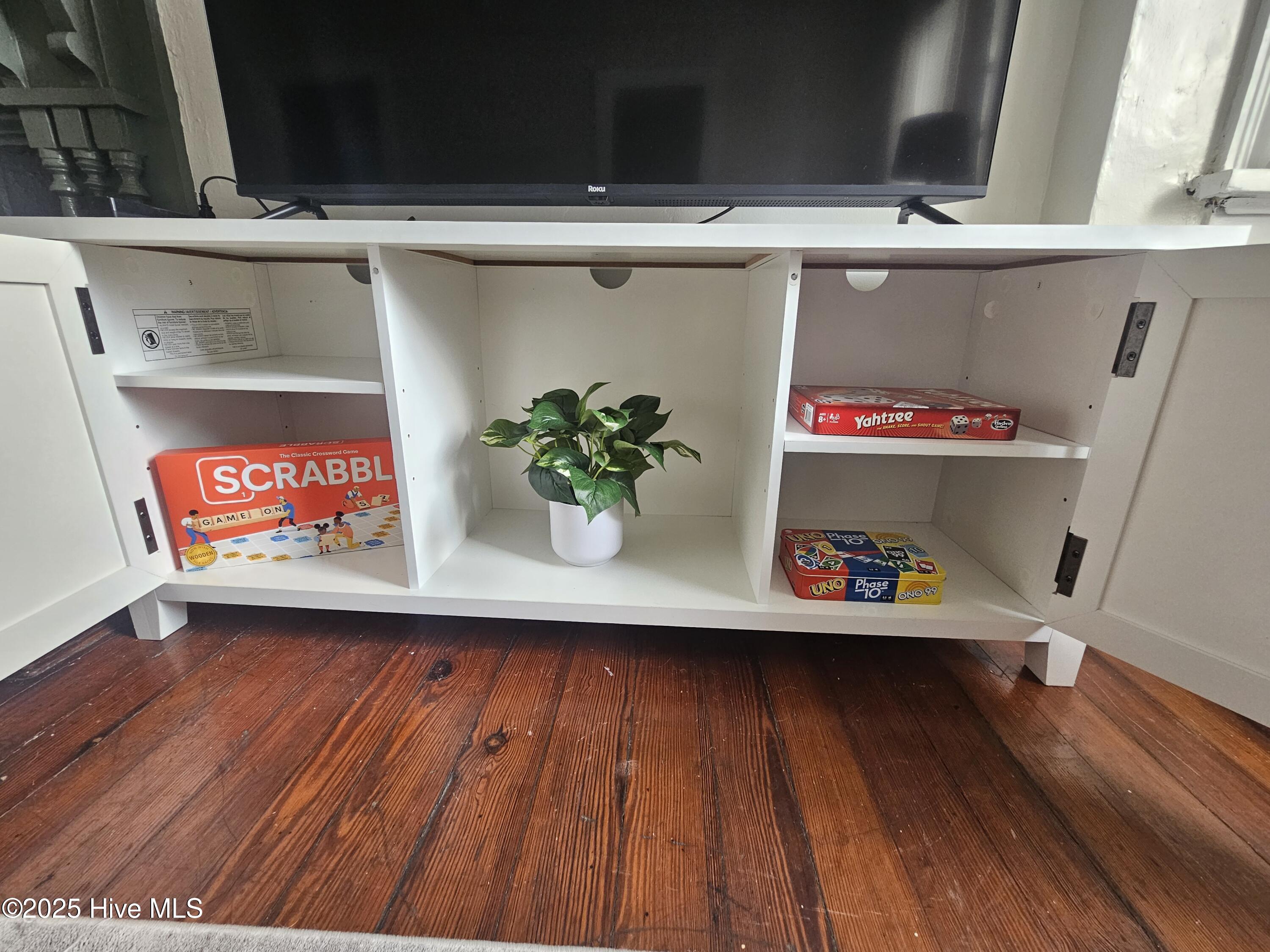 100529607 | Photo 10