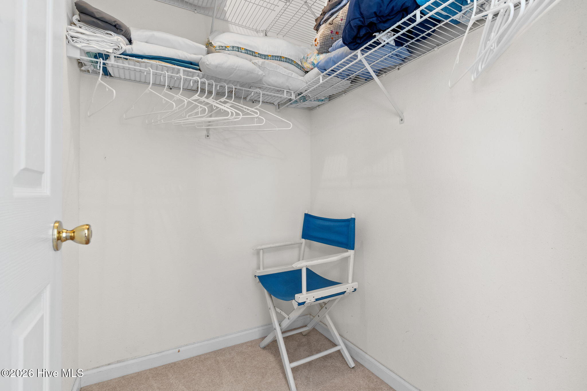 100553900 | Photo 21