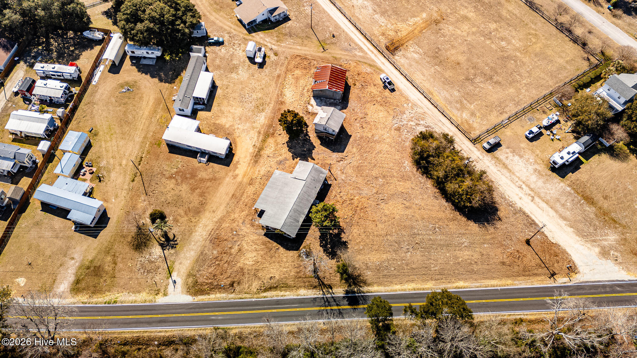 100556328 | Photo 38