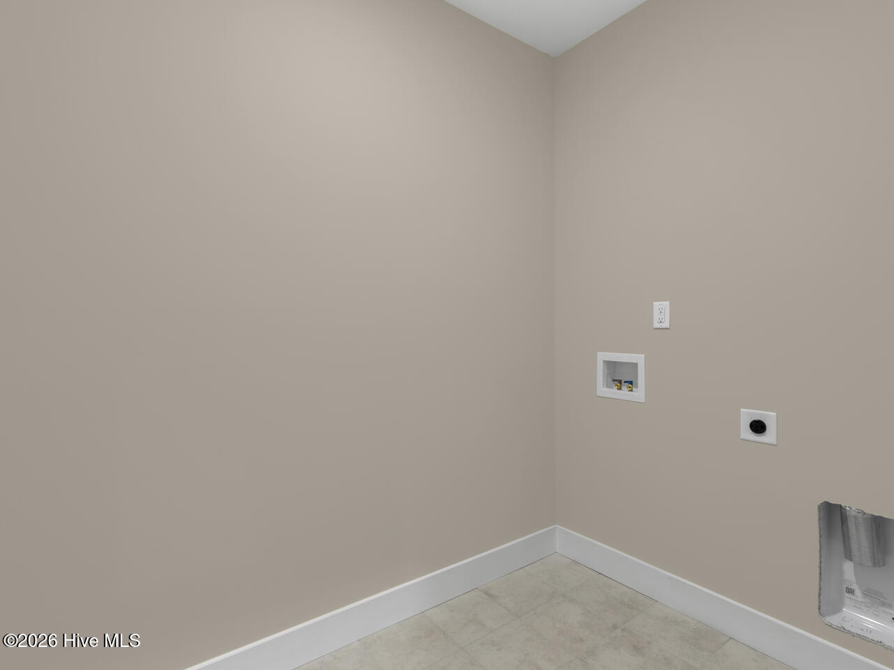 100547576 | Photo 32