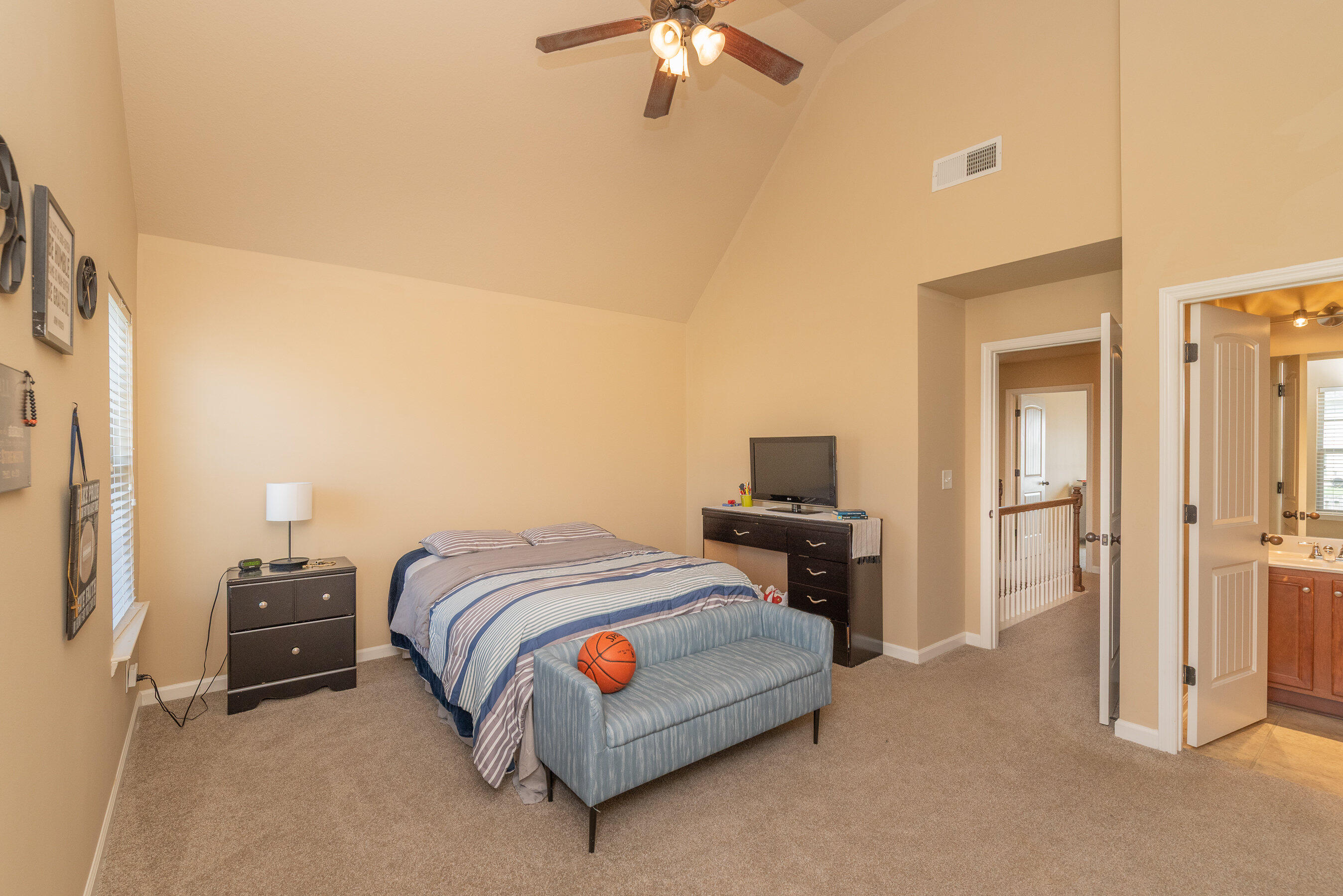 6003 Reynolds Circle