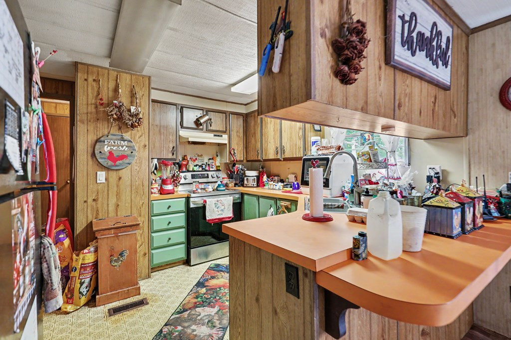 Exterior photo of 426 Claude Rogers Road, Marble, NC 28905. MLS: 98544459