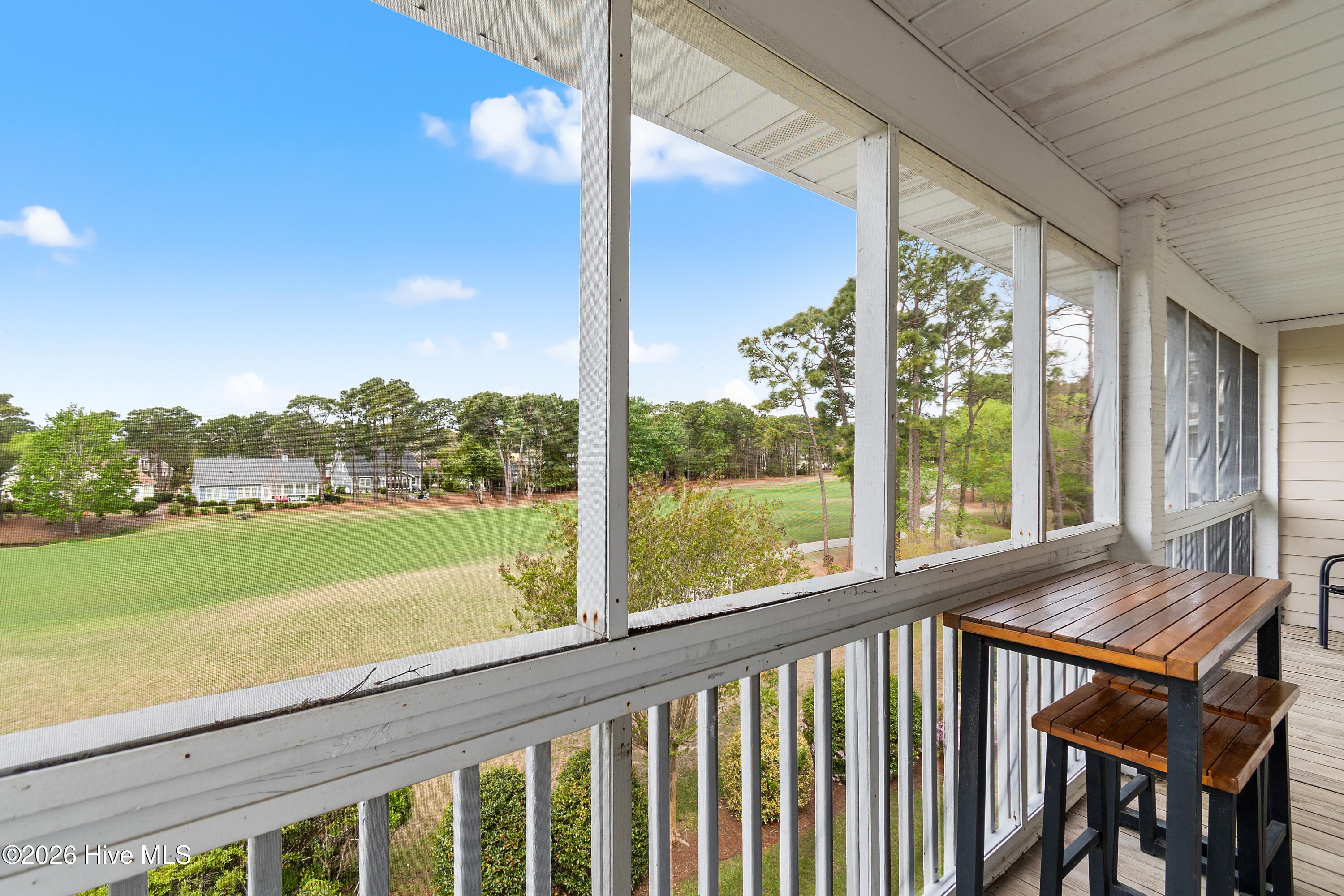 100565554 | Photo 28