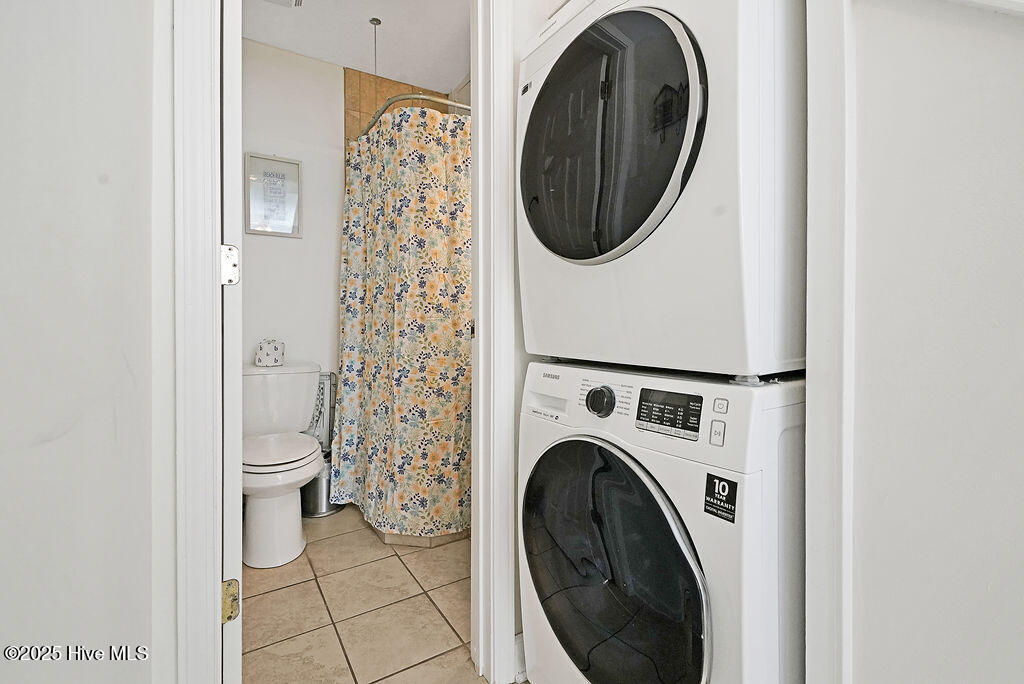 100544569 | Photo 12