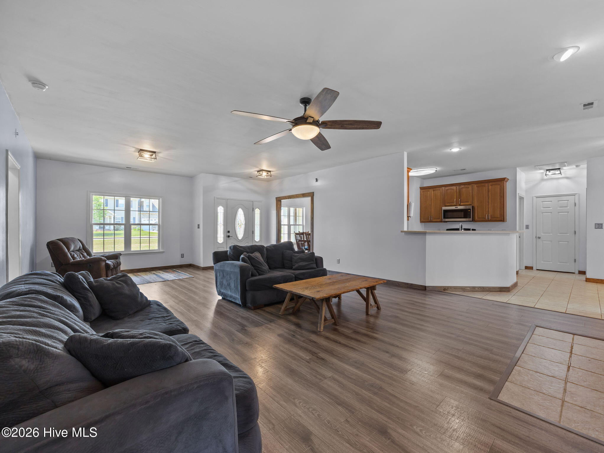 100567652 | Photo 10