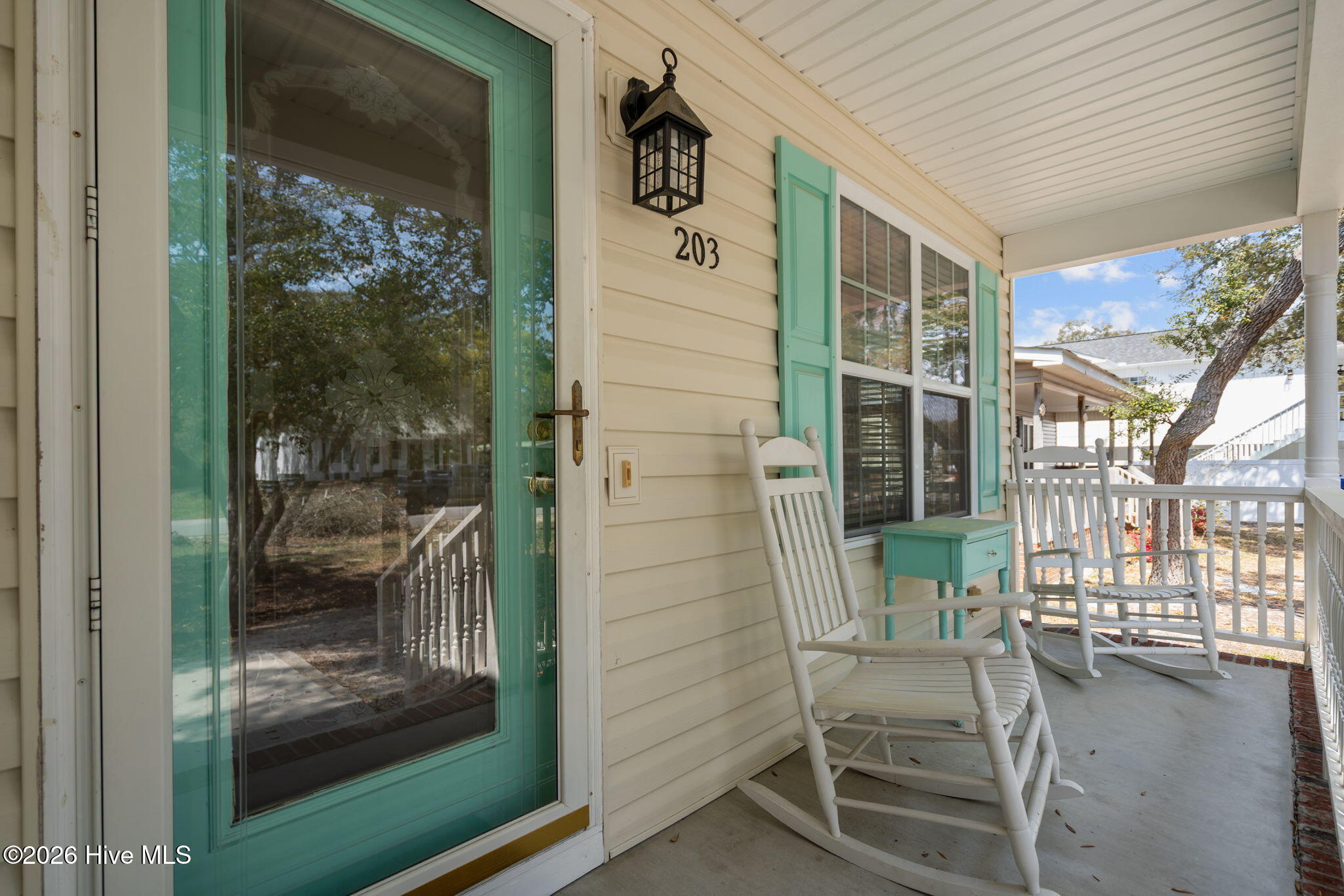 100564732 | Photo 41