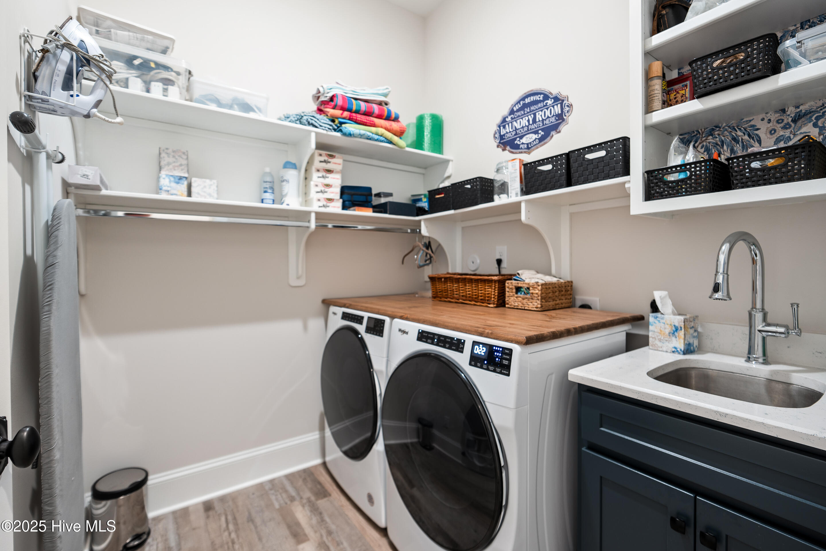 100539739 | Photo 30