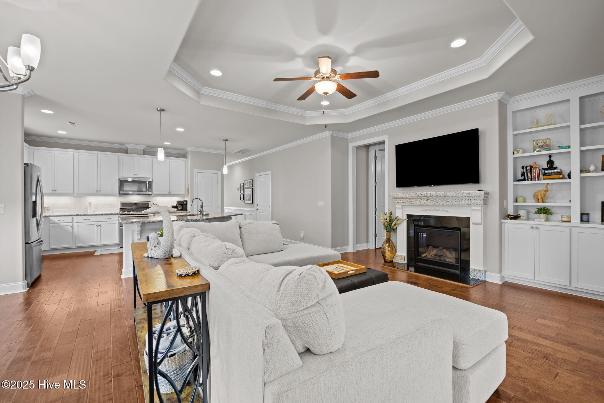 100536658 | Photo 16