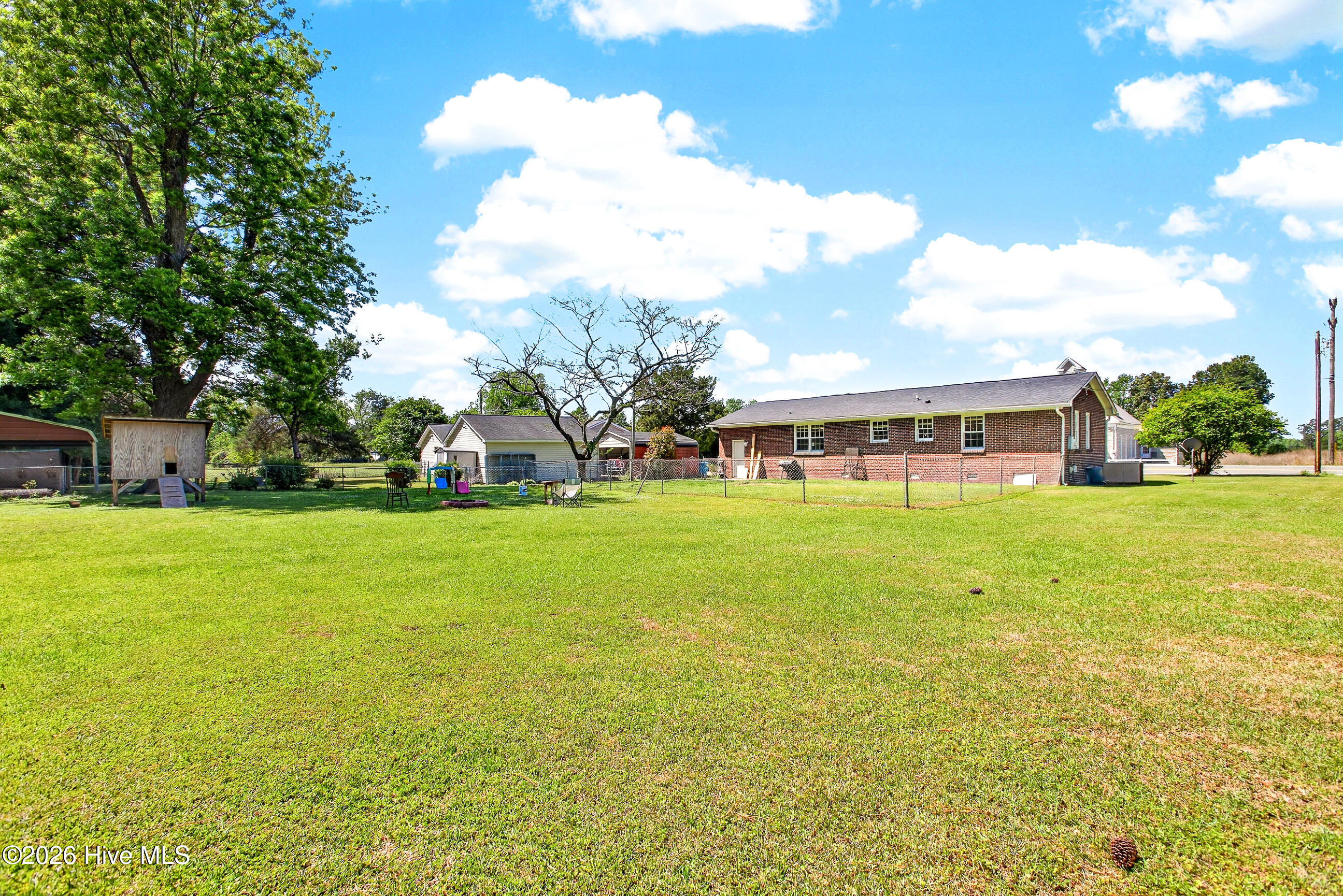 100569651 | Photo 20